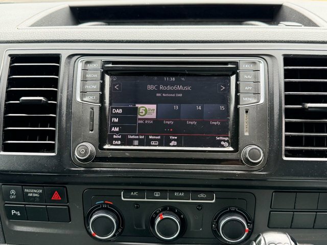 Volkswagen Transporter Shuttle Transporter T32 Se Tdi Bluemotion Technology S-a Grey #7