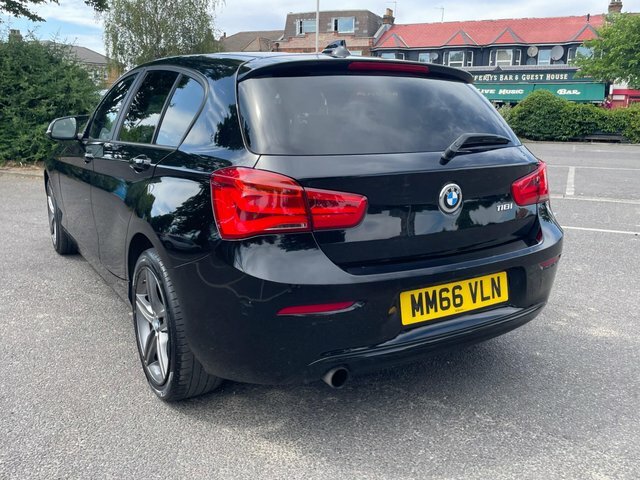BMW 1 Series 1.5 118I Sport MM66VLN Black #6