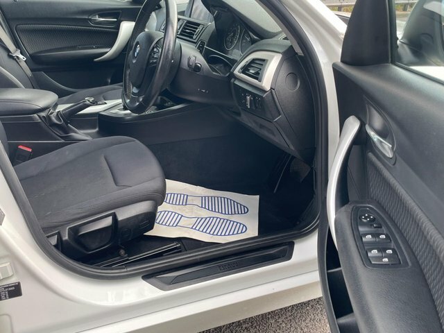 BMW 1 Series 1.6 114I Sport Hatchback Euro 6 White #12