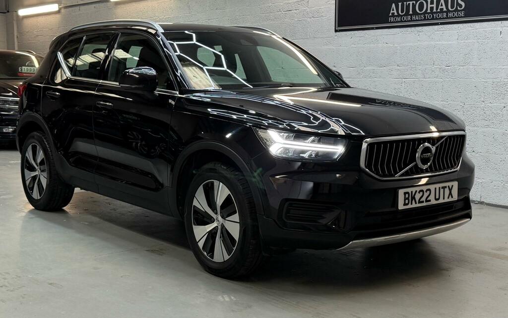 Volvo XC40 Core Black #5