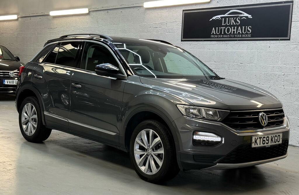 Volkswagen T-Roc Design Grey