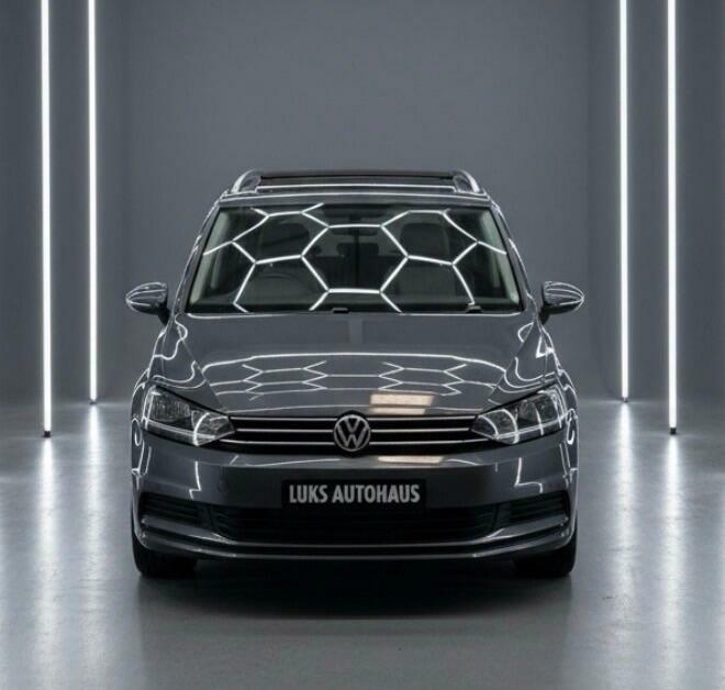 Volkswagen Touran 1.5 Tsi Evo Se Family Dsg Euro 6 Ss Grey