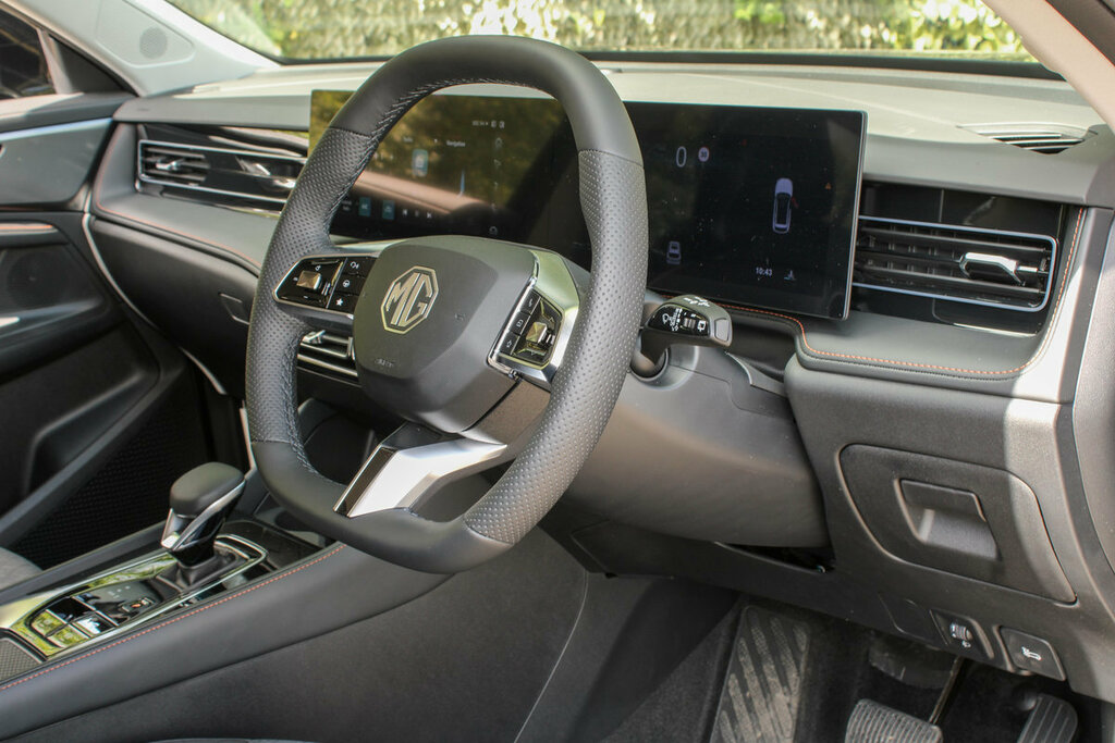 MG HS 1.5 T-gdi Se Suv Dct Euro 6 Ss 169 Silver #25