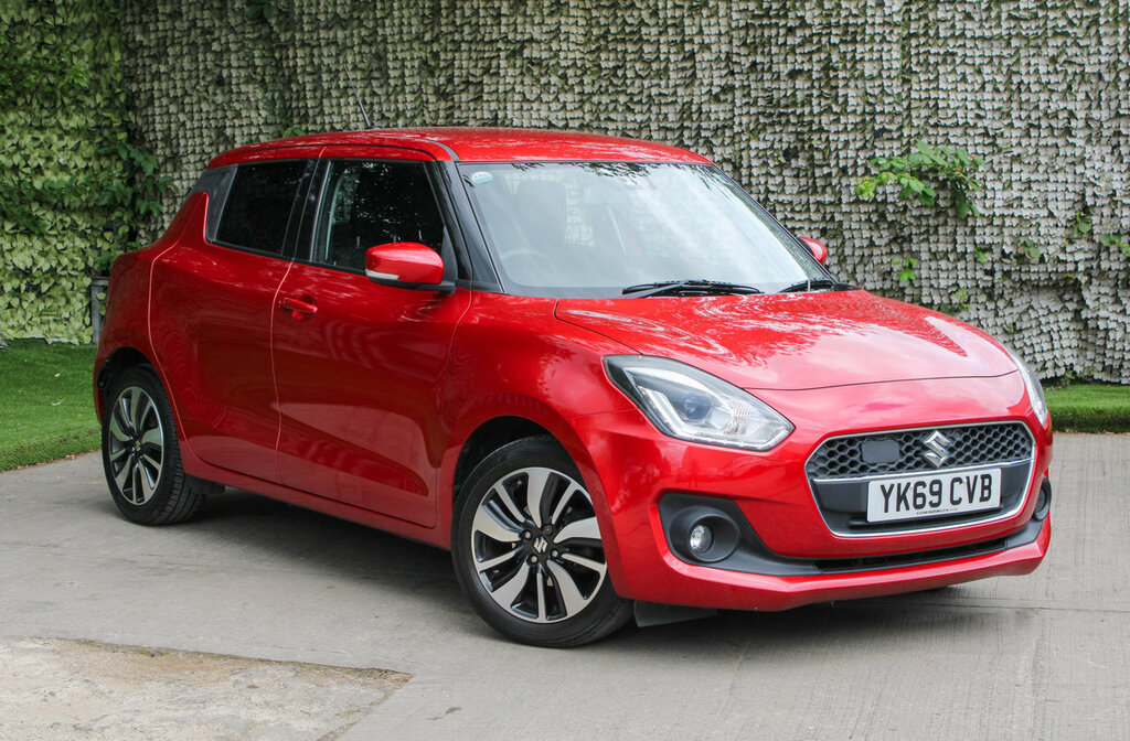 Suzuki Swift Sz5 Red