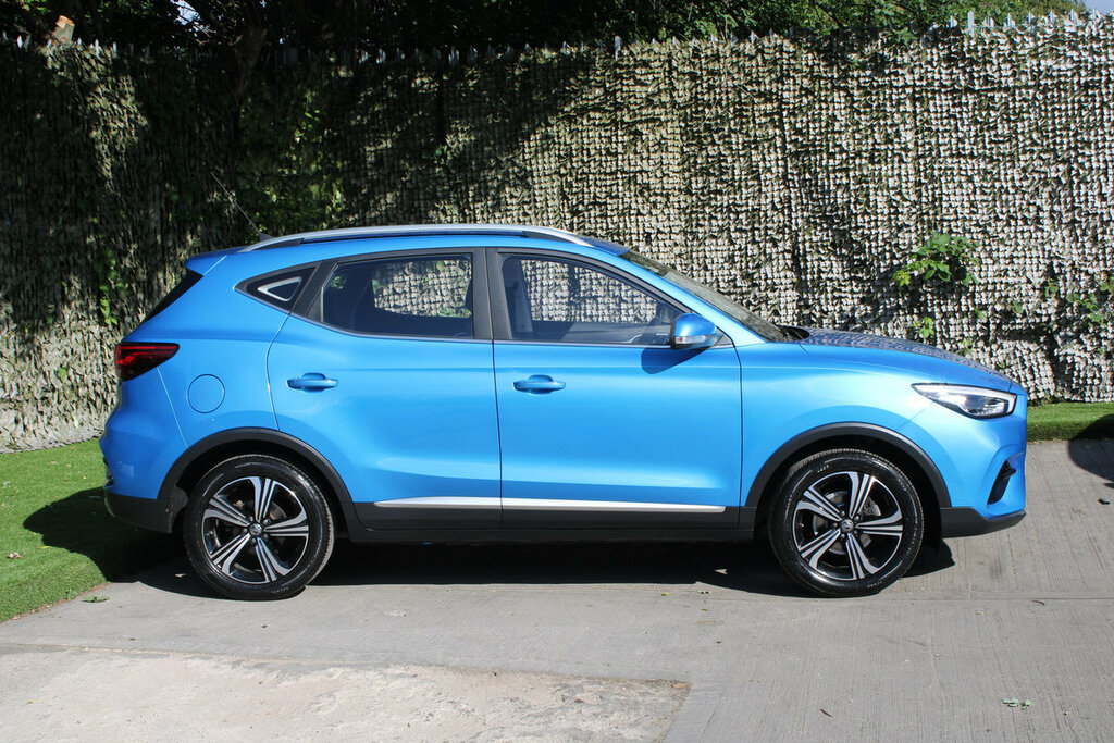 MG ZS Excite Blue #3