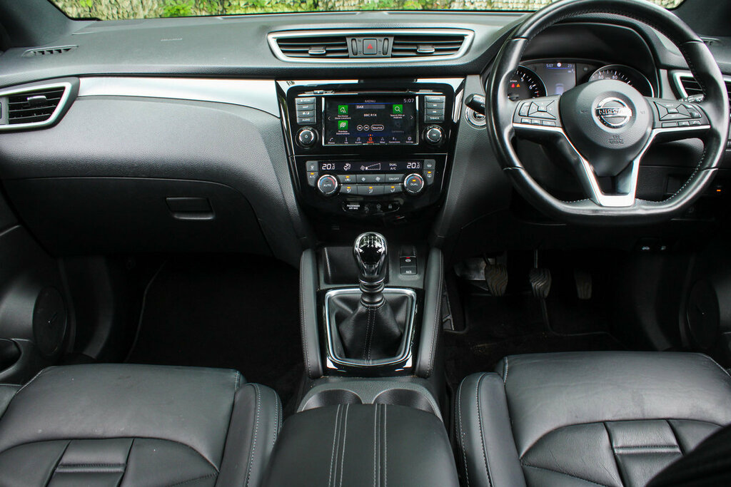 Nissan Qashqai Tekna Plus BW19YOO Grey #2