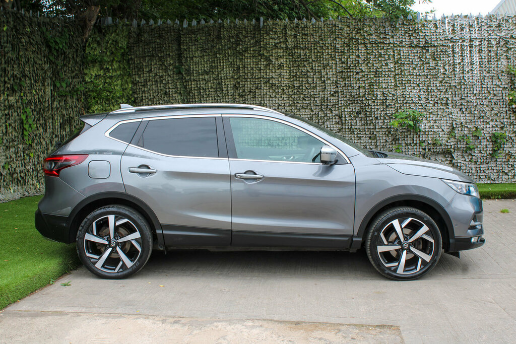 Nissan Qashqai Tekna Plus BW19YOO Grey #3