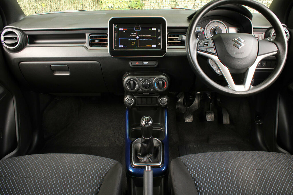 Suzuki Ignis Sz-t White #2