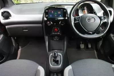 Toyota Aygo X Vvt-i X-trend Tss Black #2