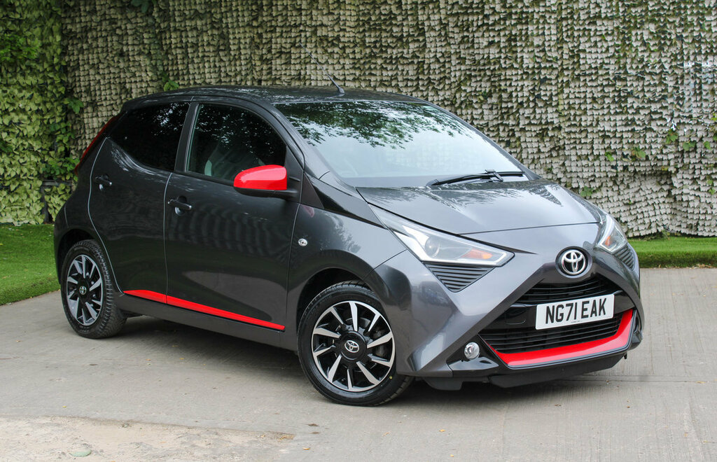 Toyota Aygo X -Trend Grey
