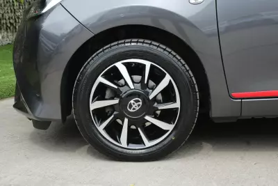 Toyota Aygo X Vvt-i X-trend Tss Black #16