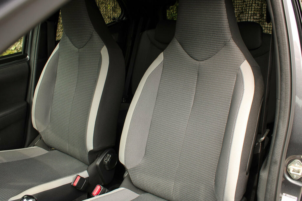 Toyota Aygo X Aygo X-trend Tss Vvt-i Black #39