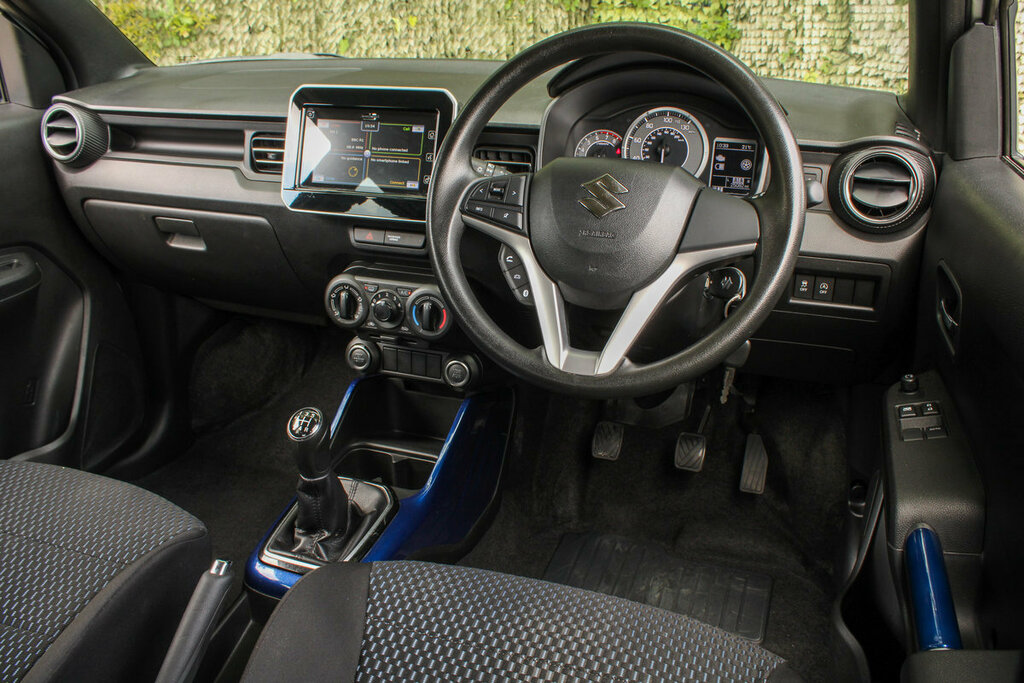 Suzuki Ignis Red #18