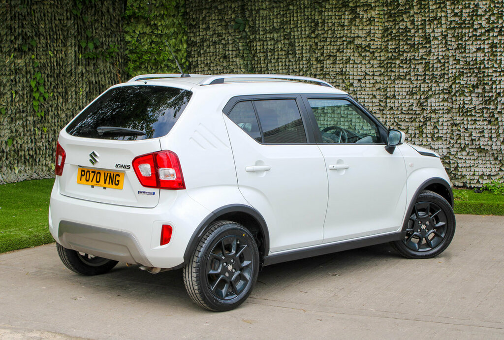 Suzuki Ignis Sz-t White #4
