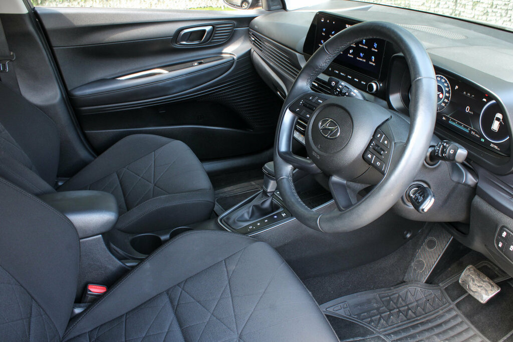 Hyundai Bayon 1.0 T-gdi Mhev Se Connect Dct Euro 6 Ss Grey #26