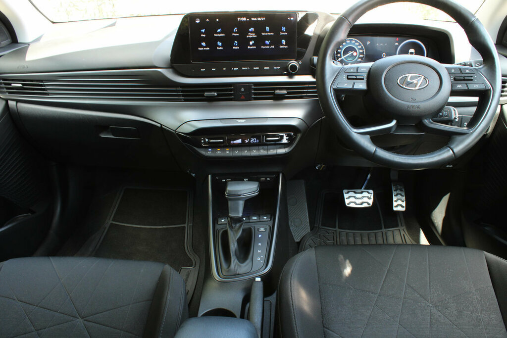Hyundai Bayon Premium Grey #2