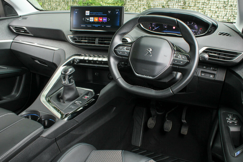 Peugeot 3008 1.2 Puretech Gt Premium Eat Euro 6 Ss  #16