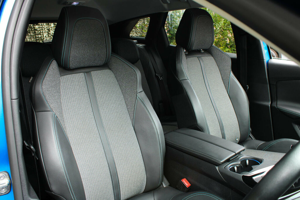 Peugeot 3008 1.2 Puretech Gt Premium Eat Euro 6 Ss  #40