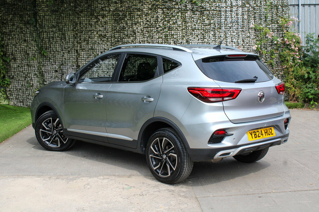 MG ZS Exclusive Silver #6