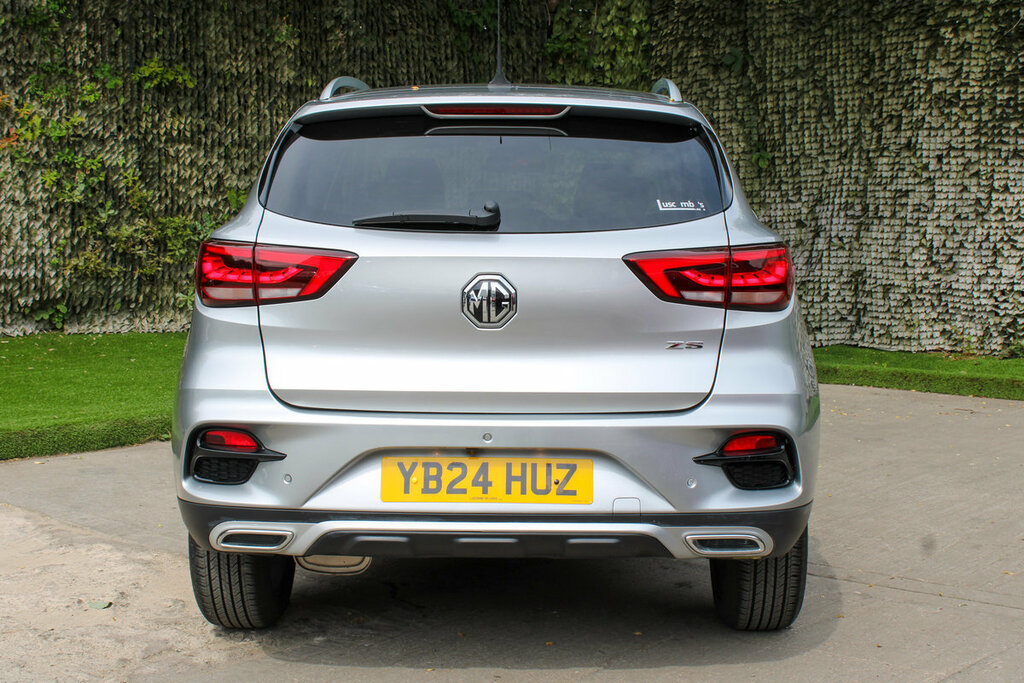 MG ZS Exclusive Silver #5