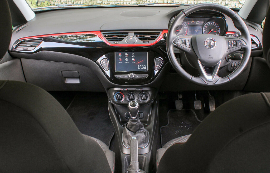 Vauxhall Corsa Griffin Silver #2
