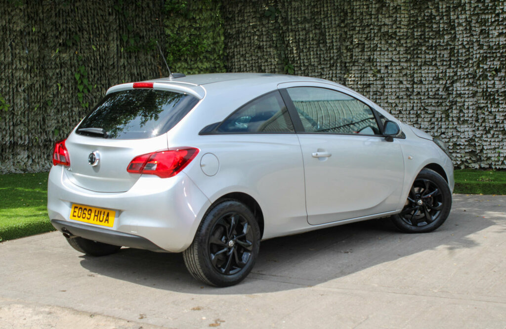 Vauxhall Corsa Griffin Silver #4