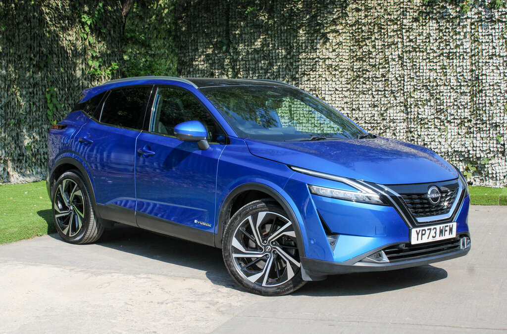 Nissan Qashqai Tekna Plus Blue