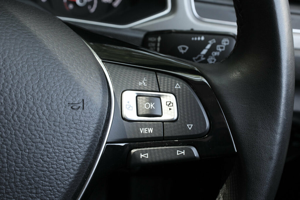 Volkswagen T-Roc Grey #21