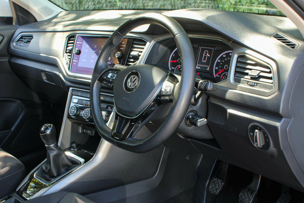Volkswagen T-Roc Grey #23