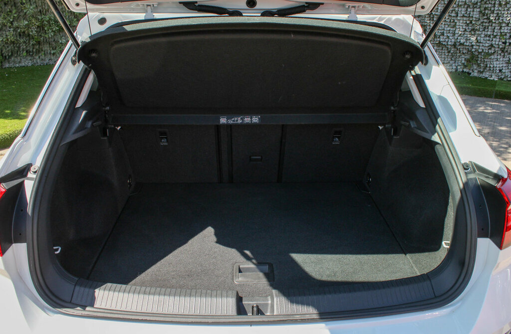 Volkswagen T-Roc Grey #40