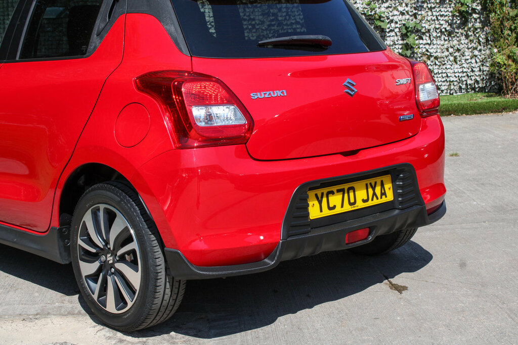 Suzuki Swift Red #13