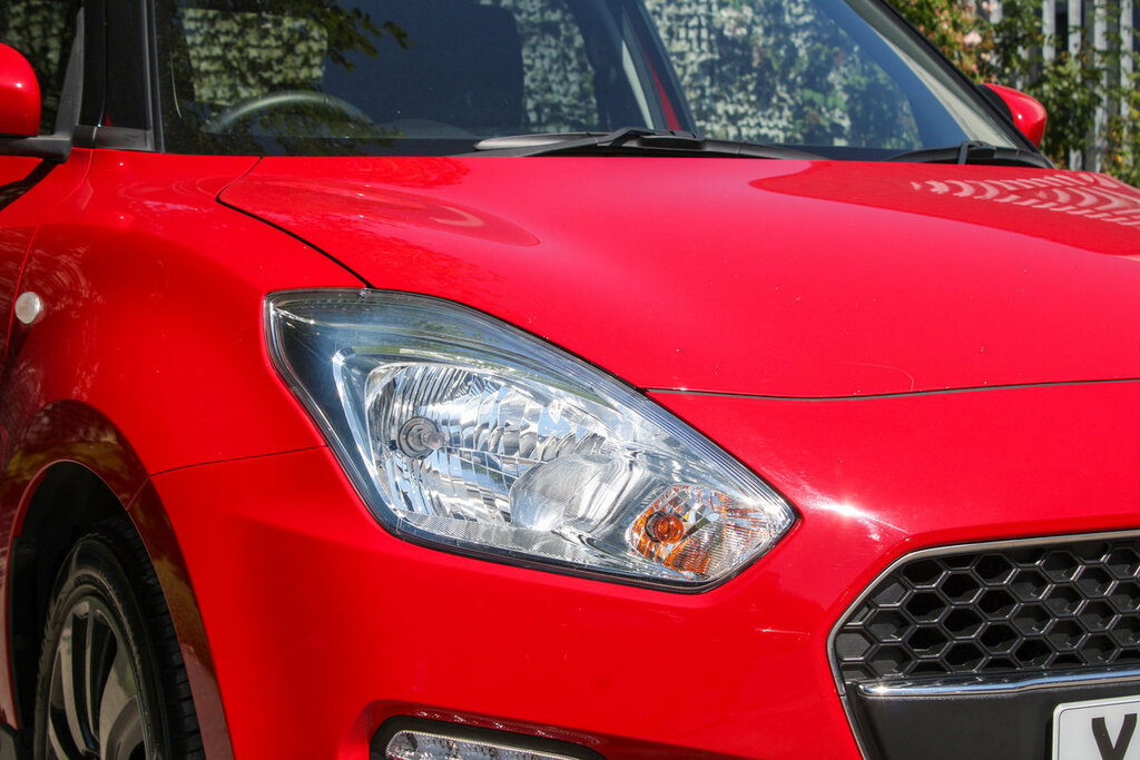 Suzuki Swift Red #15