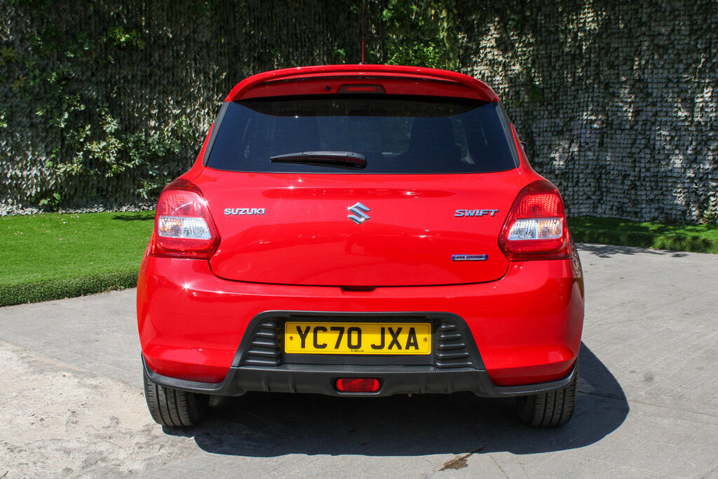 Suzuki Swift Attitude Red #5