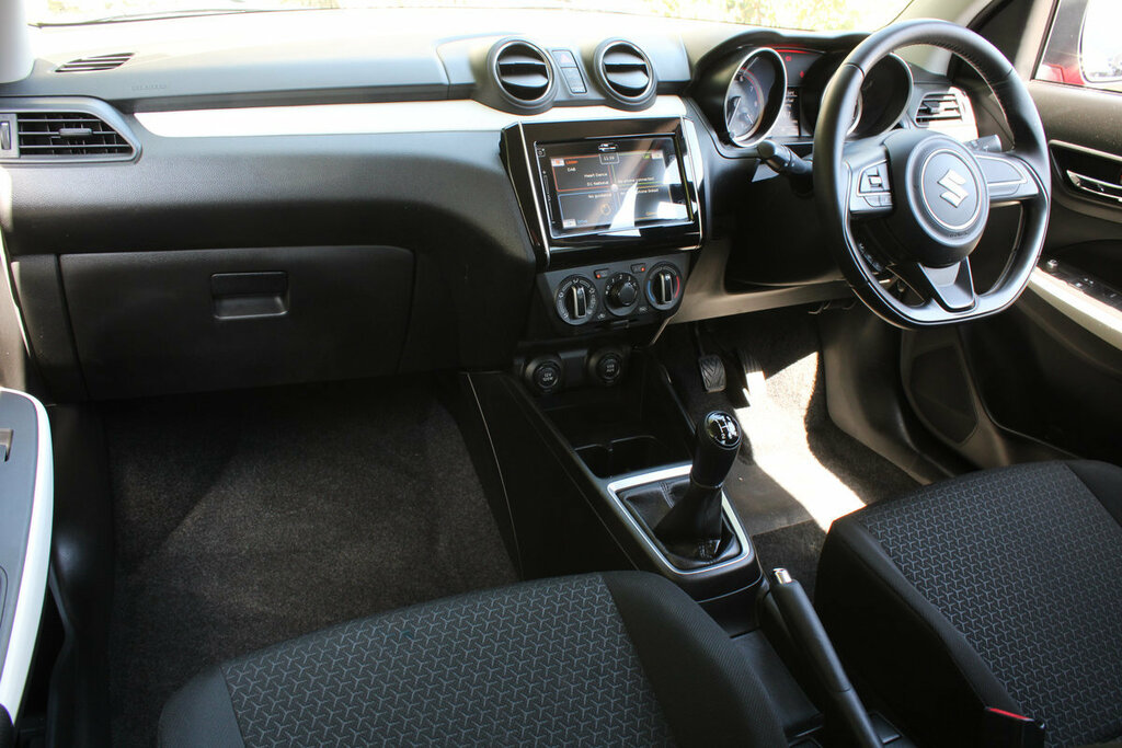 Suzuki Swift Red #20