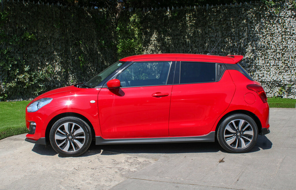 Suzuki Swift Red #7