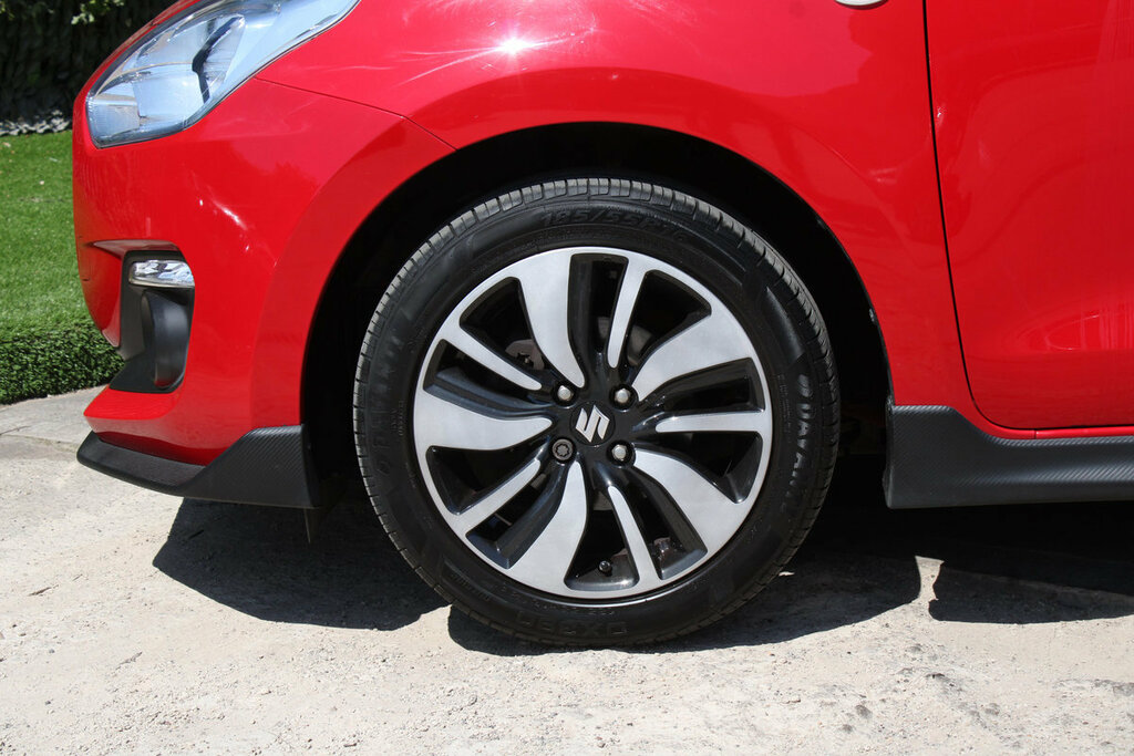 Suzuki Swift Red #14