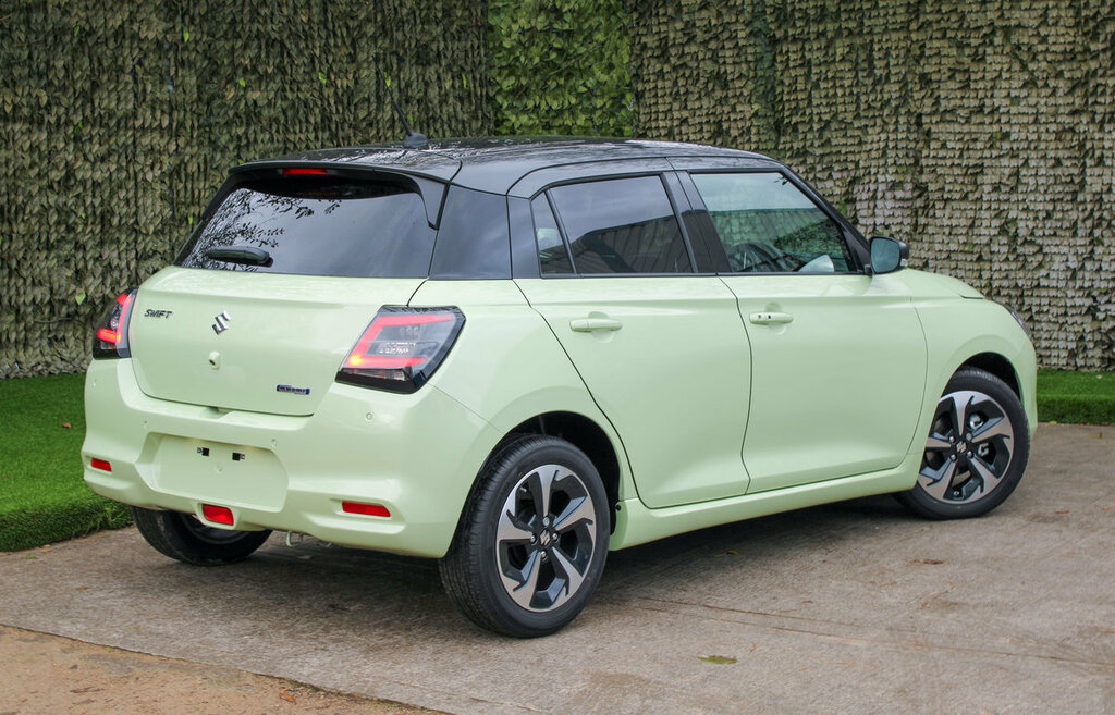 Suzuki Swift Ultra Yellow #4