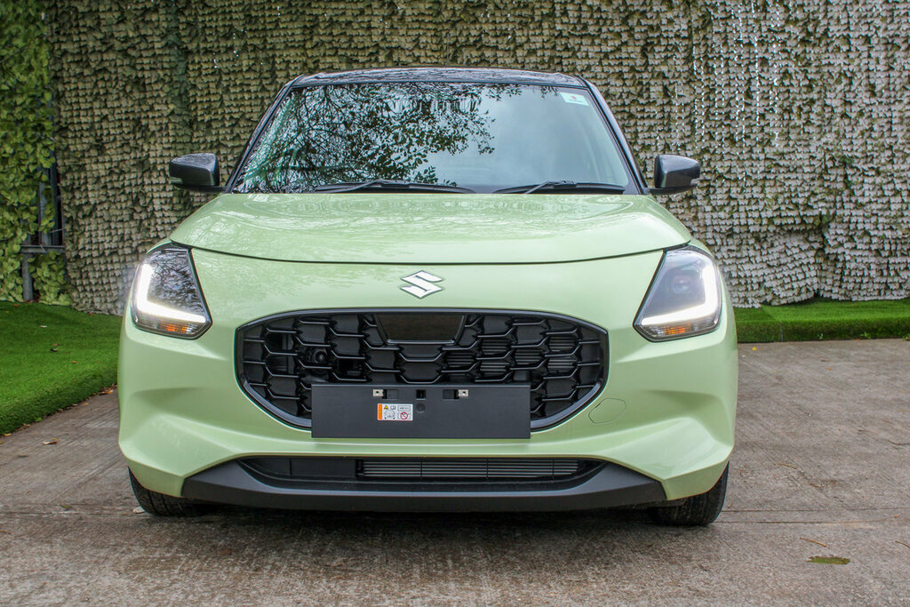Suzuki Swift 1.2 Mhev Motion #9