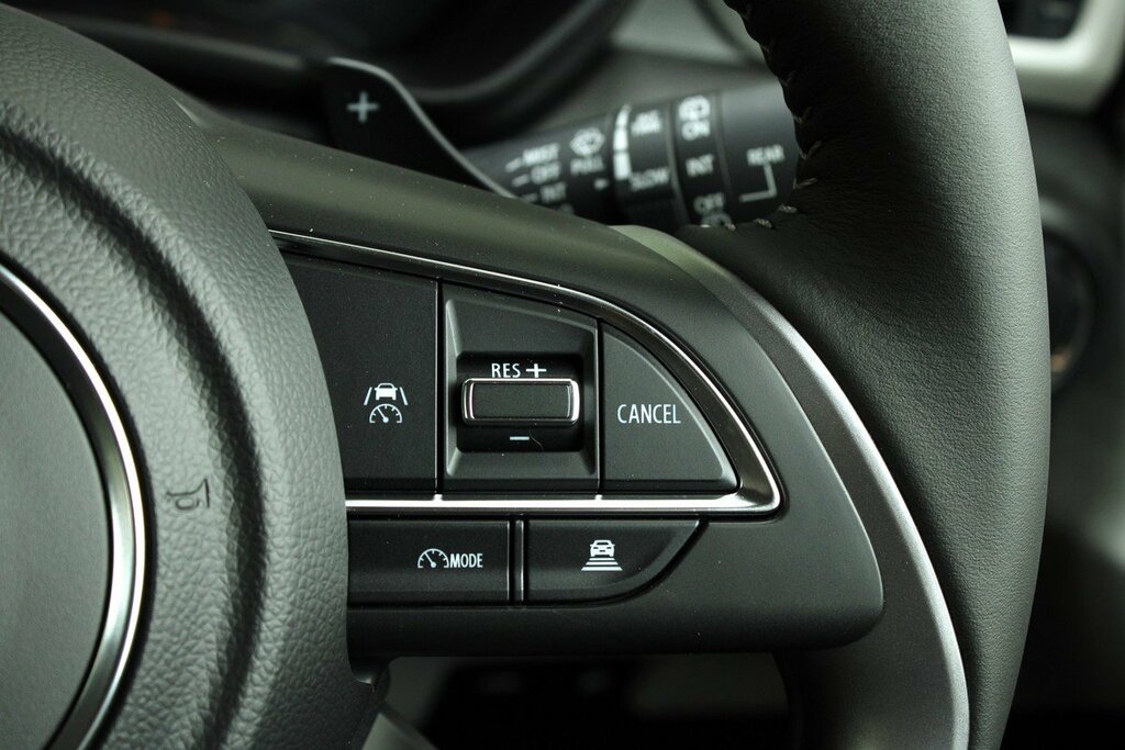 Suzuki Swift 1.2 Mhev Motion #24