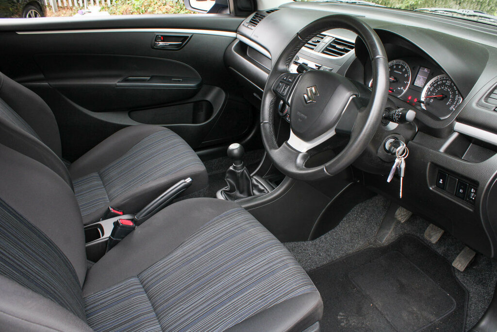 Suzuki Swift Sz3 Red #22