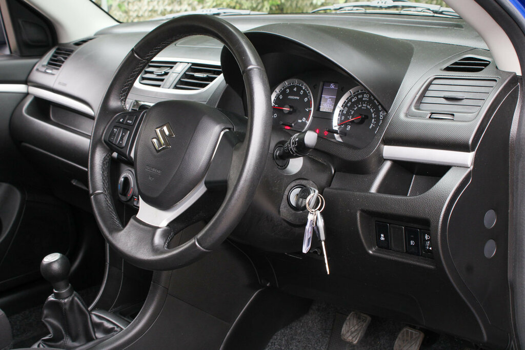 Suzuki Swift Sz3 Red #21