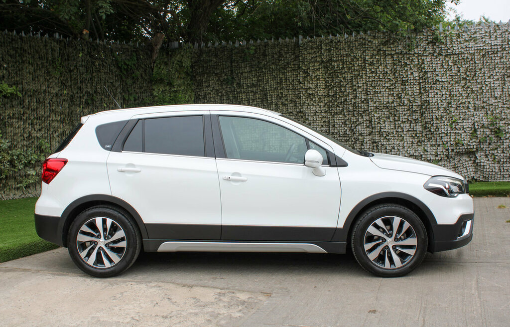 Suzuki SX4 S Cross Sz5 White #3
