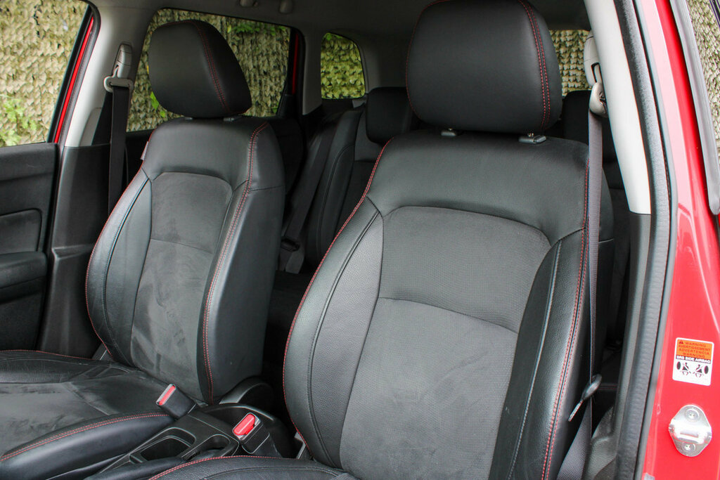 Suzuki Vitara Sz4 White #41