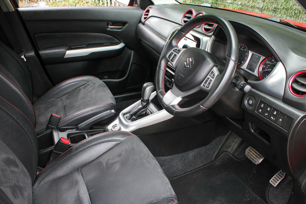 Suzuki Vitara Sz4 White #26