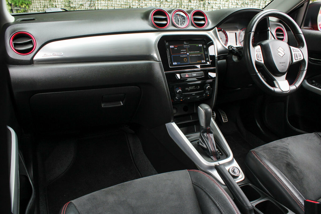 Suzuki Vitara Sz4 White #19