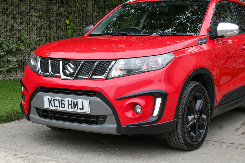 Suzuki Vitara Sz4 White #11