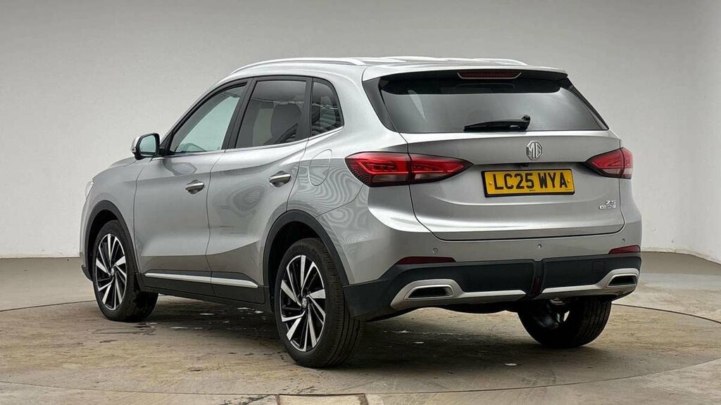 MG ZS Hybrid Trophy Black #4