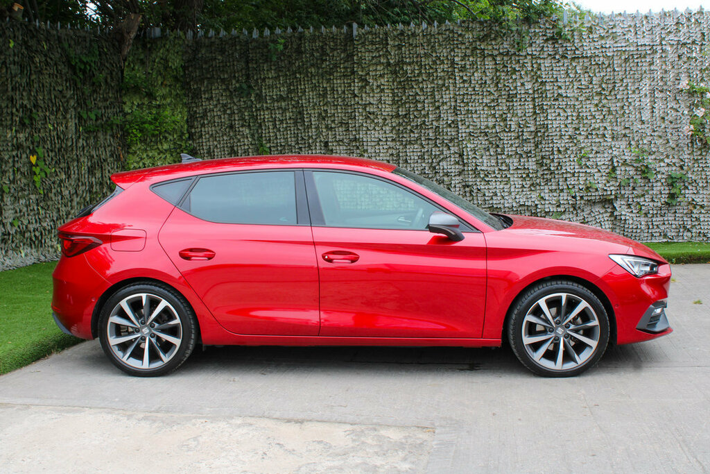 Seat Leon Fr Sport Red #3
