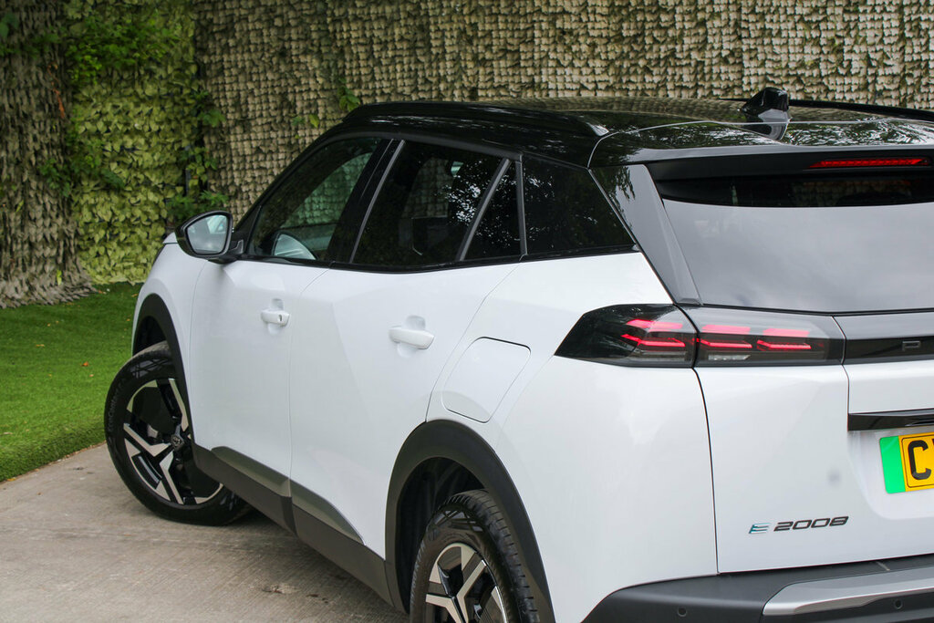 Peugeot 2008 Gt Grey #16