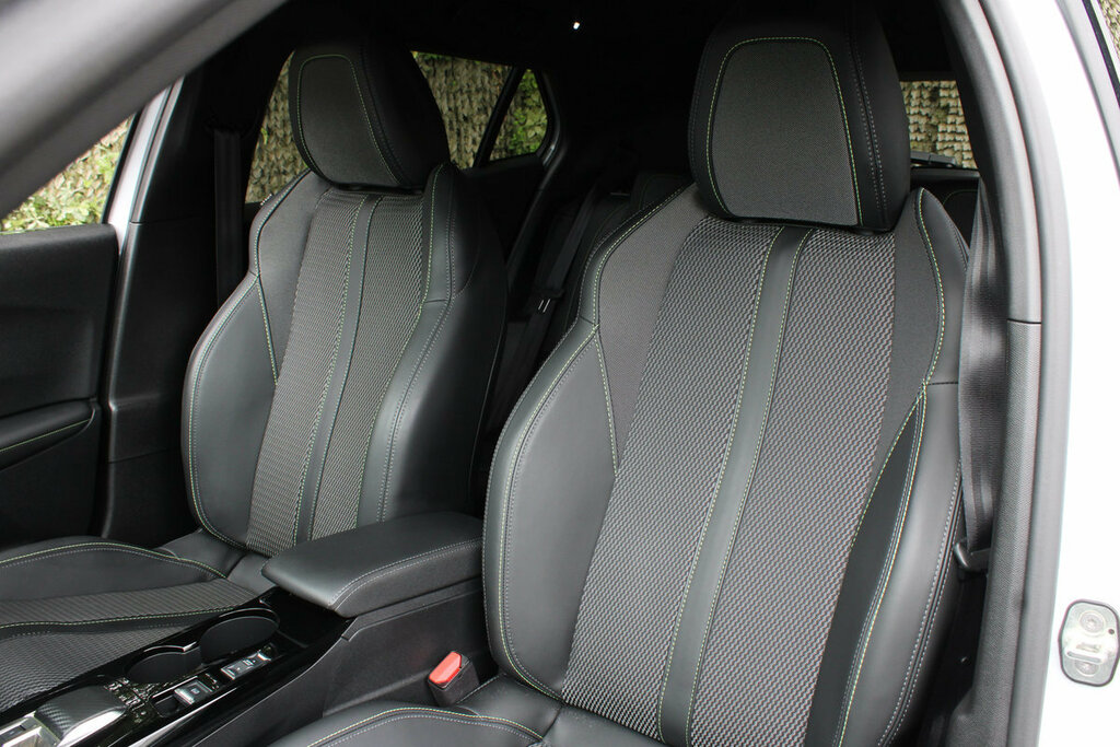 Peugeot 2008 Gt Grey #41